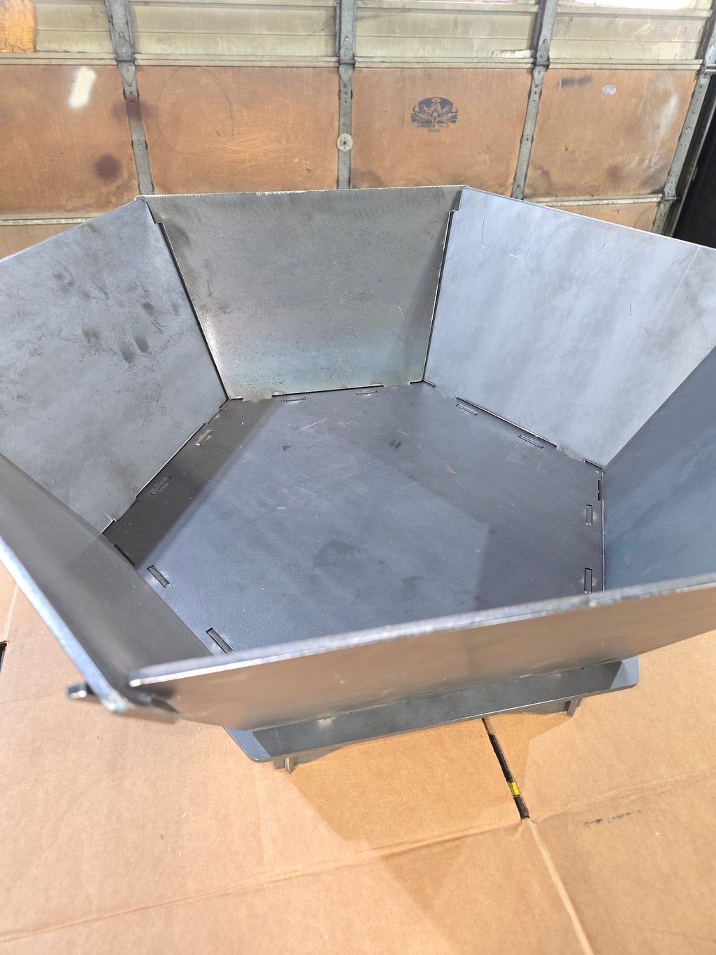 Hexagon zero weld, slot & tab, slip together fire pit