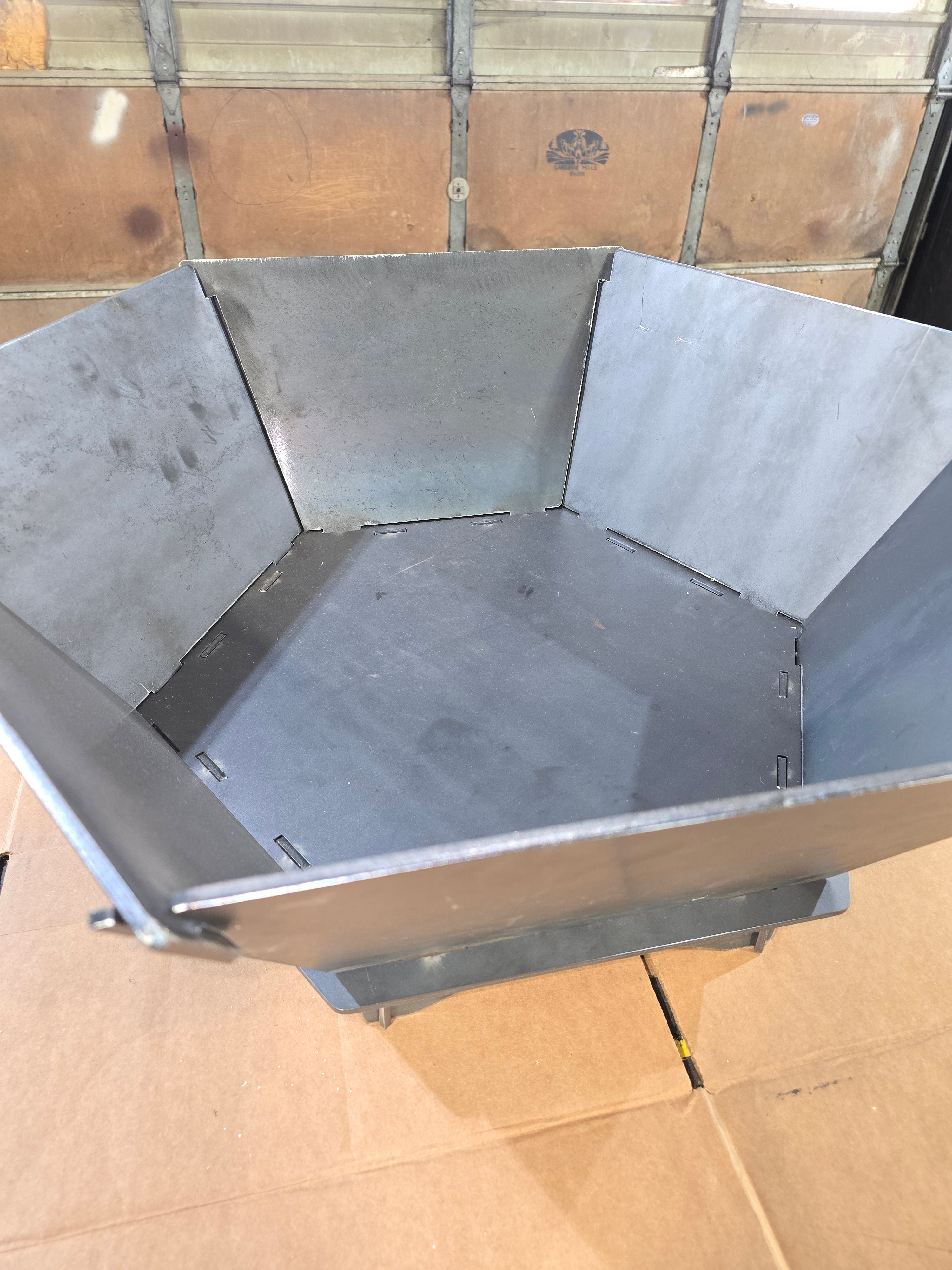 Hexagon zero weld, slot & tab, slip together fire pit